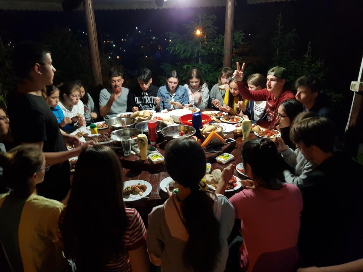 Vila Alunis Buşteni Buitenkant foto